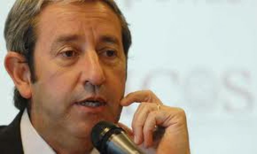 Cobos llega a Salta para participar del Bicentenario del encuentro entre San Mart�n y Belgrano