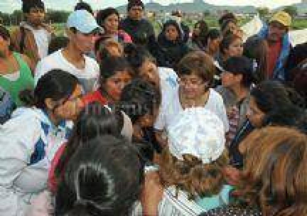 El pr�ximo martes se reunir� la gente que intent� usurpar terrenos al sur de la ciudad de Salta