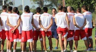 El plantel de Uni�n regres� a Santa Fe