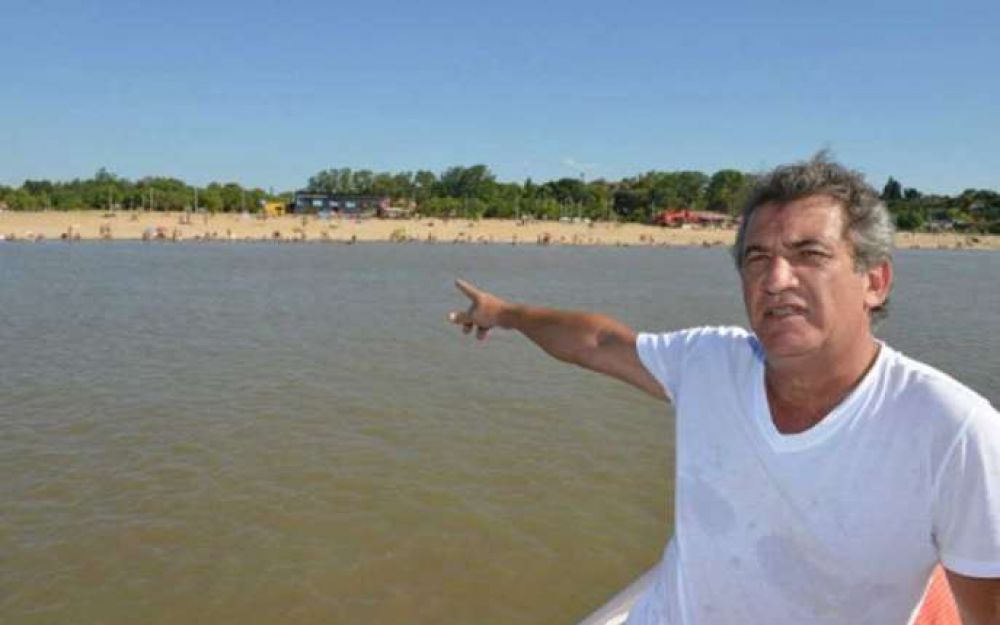 Urribarri recorri� la costa del Paran�