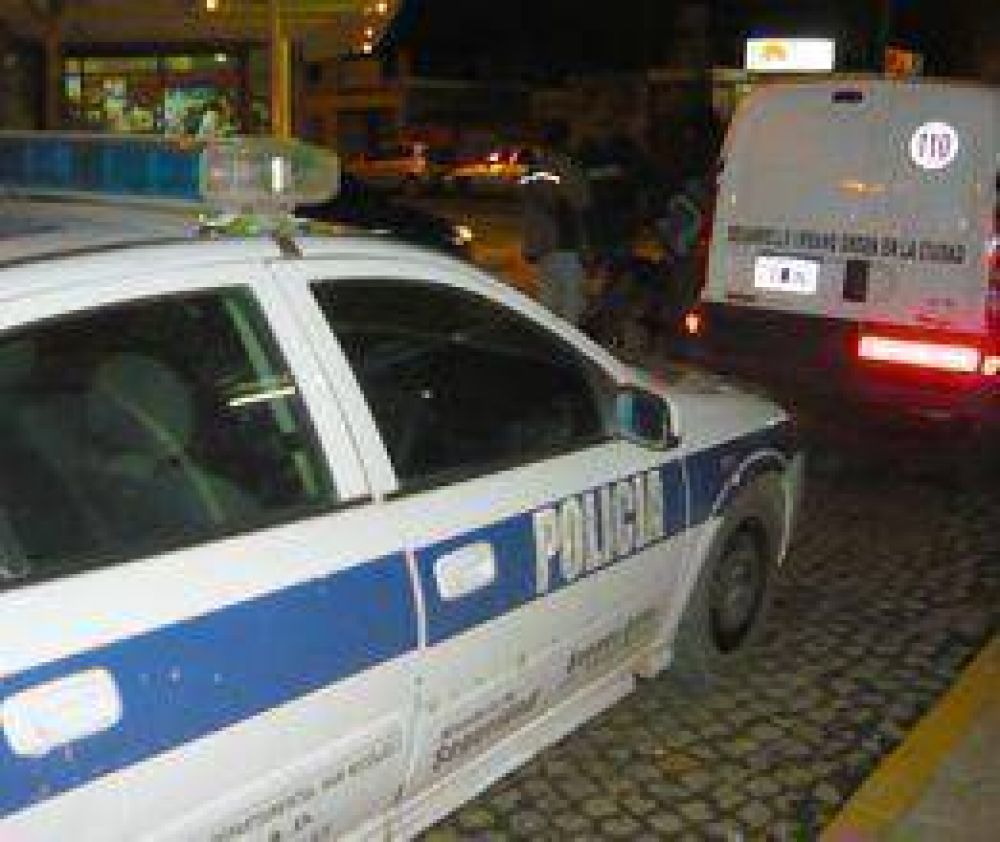 Robo a una empanader�a de Av. Savio  