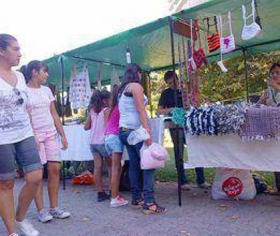 Convocatoria a artesanos y productores  
