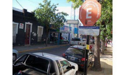 Vuelven a cobrar el estacionamiento medido, ahora un 33% m�s caro
