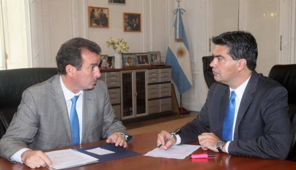 P�rez y Capitanich coordinan agenda de trabajo para Mendoza