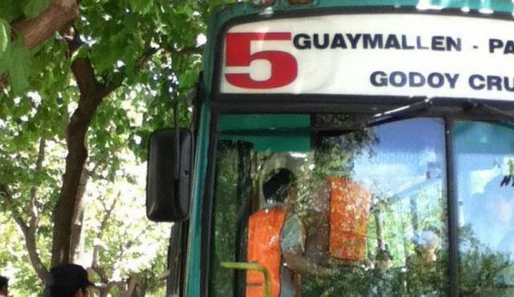 Transporte control� la limpieza en unidades del servicio p�blico