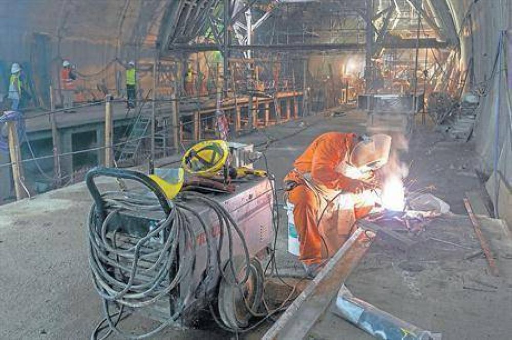 En 2014 el subte llega con aumentos, obras y 1000 c�maras de seguridad