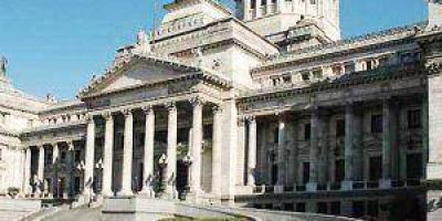 Senadores y diputados nacionales ganar�n un 24% m�s este a�o