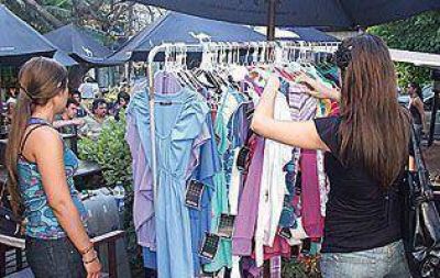 La C�mara de Comercio carg� contra las ferias de dise�o en bares