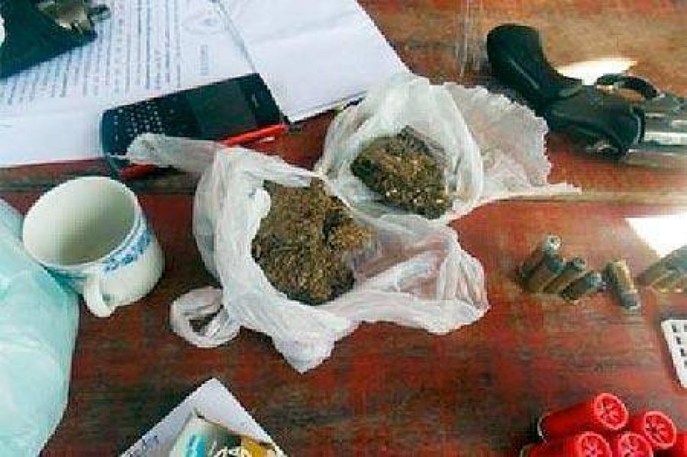 Resistencia: Desbaratan supuesto centro de venta de drogas en el barrio Santa Catalina