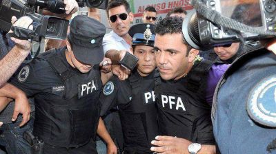 Surgen indicios de un v�nculo entre Juan Suris y L�zaro B�ez