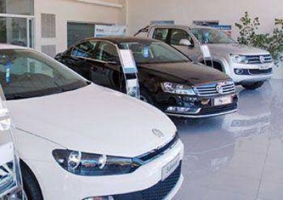 El nuevo impuesto increment� los precios de los autos de alta gama en casi un 100%
