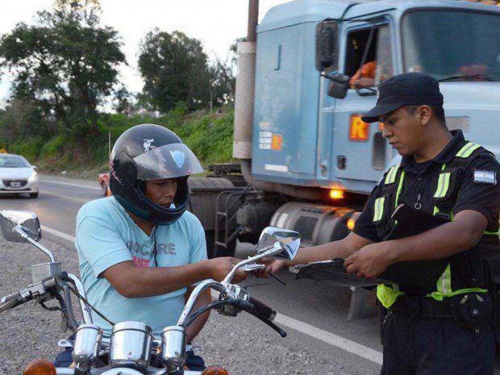 Megaoperativo de control vial desplegado sobre la ruta N� 9