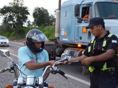 Megaoperativo de control vial desplegado sobre la ruta N� 9