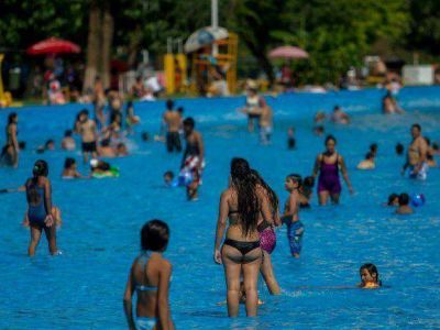 Los turistas coparon el Xamena