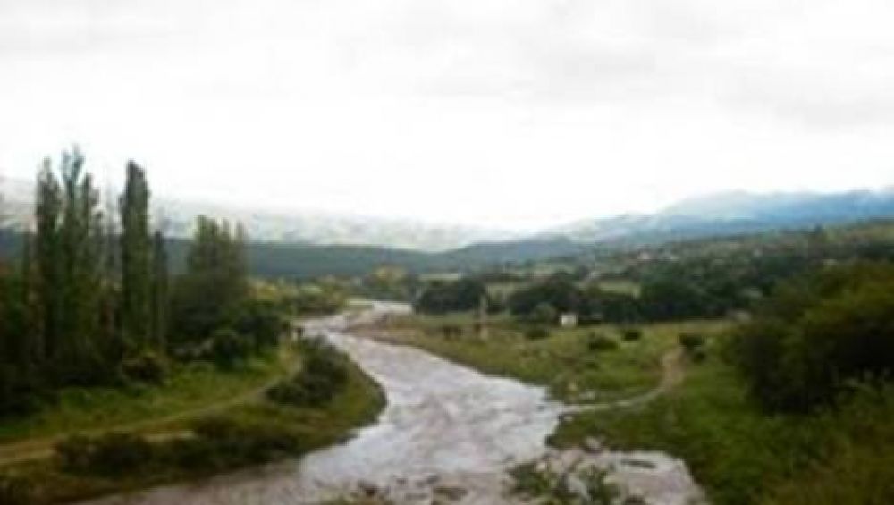  En Singuil el temporal da�� los cultivos en los campos