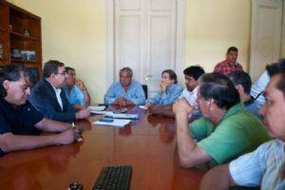 Feriantes eligen �La Sala� para la nueva ubicaci�n del Mercado