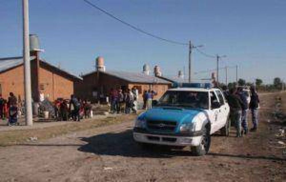 Firmaron acuerdo y desalojaron las 40 viviendas usurpadas cercanas al barrio Mapic 