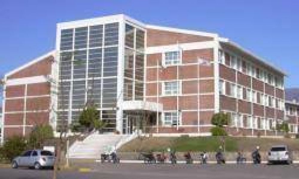 UNLaR. Abren inscripciones para ingresantes a la universidad