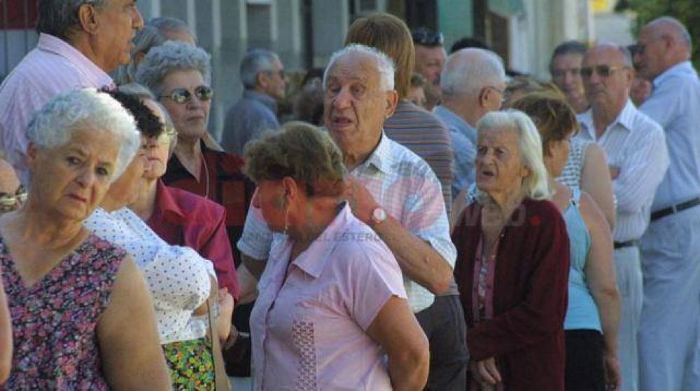 El reaseguro para jubilaciones lleg� a 329 millones en 2013