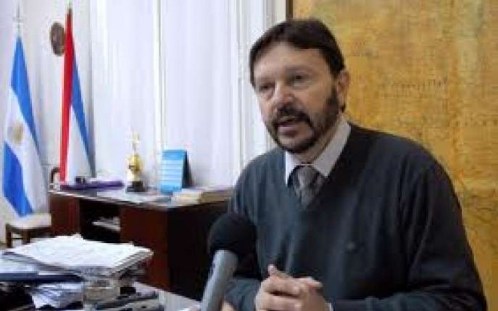 Schunk defendi� la reforma tributaria impulsada por el gobierno