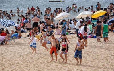 Playas Arazaty e Islas Malvinas ya �conviven� con distintos matices