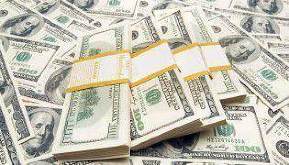 Afloj� el dolar blue