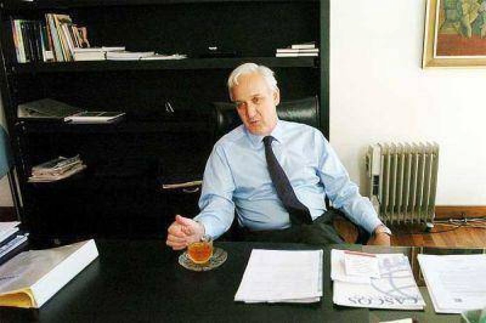 Fuks: �Macri trata a los pibes del sur de la Ciudad como una simple mercanc�a�