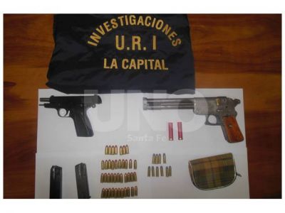 B� Ciudadela Norte: secuestraran armas de fuego y detienen a tres j�venes