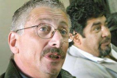 JER�NIMO GARC�A, CALIFIC� DE IGNORANTE O HIP�CRITA AL MINISTRO CUFRE