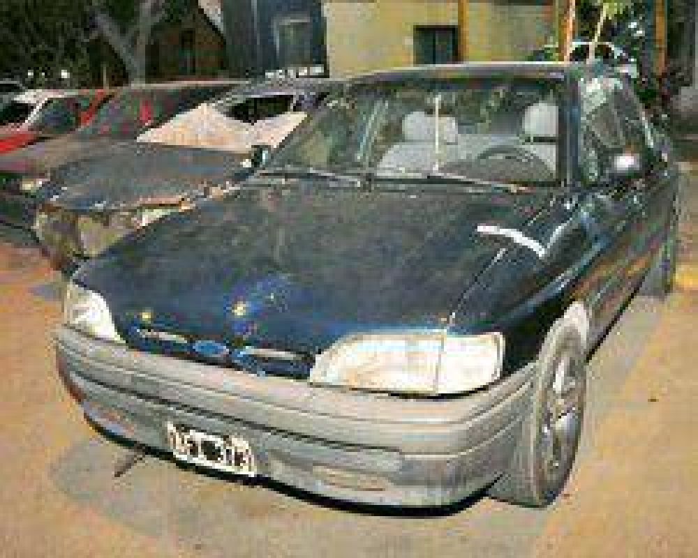 En un descuido una nena de dos a�os sali� a la calle y la mat� un auto
