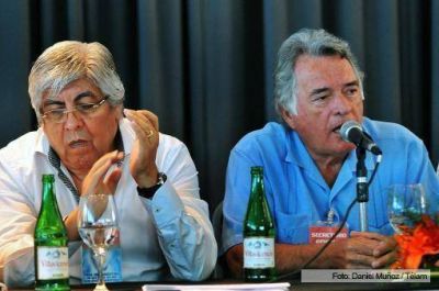Moyano y Barrionuevo sellaron un pacto de �unidad sindical� en Mar del Plata