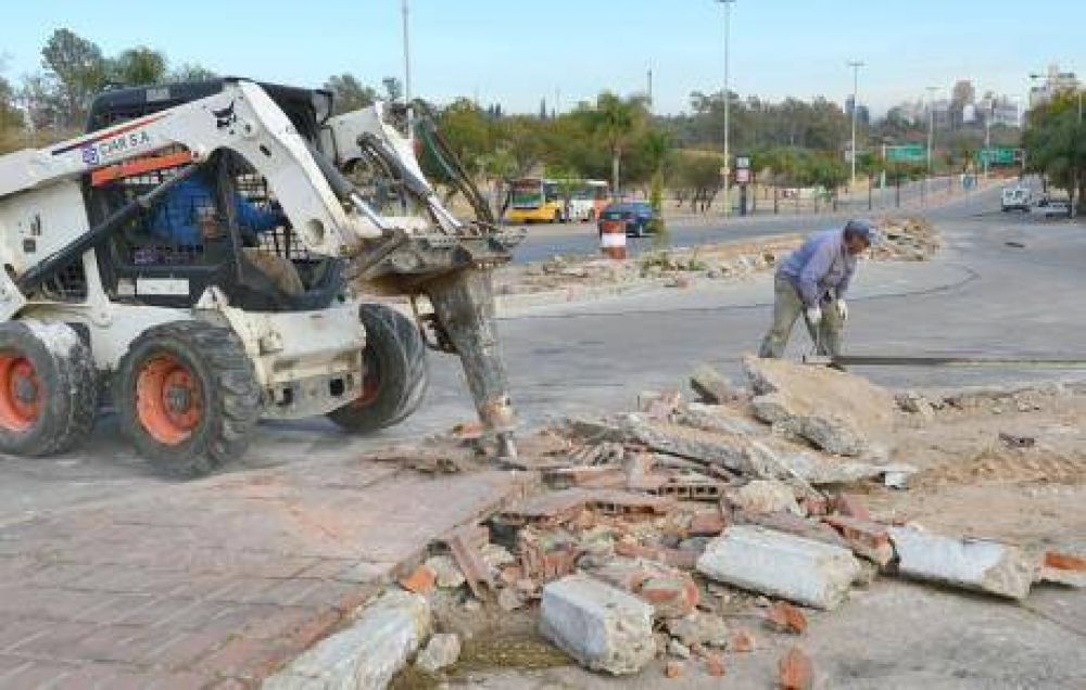 S�lo Bus, s�lo bronca para los comerciantes