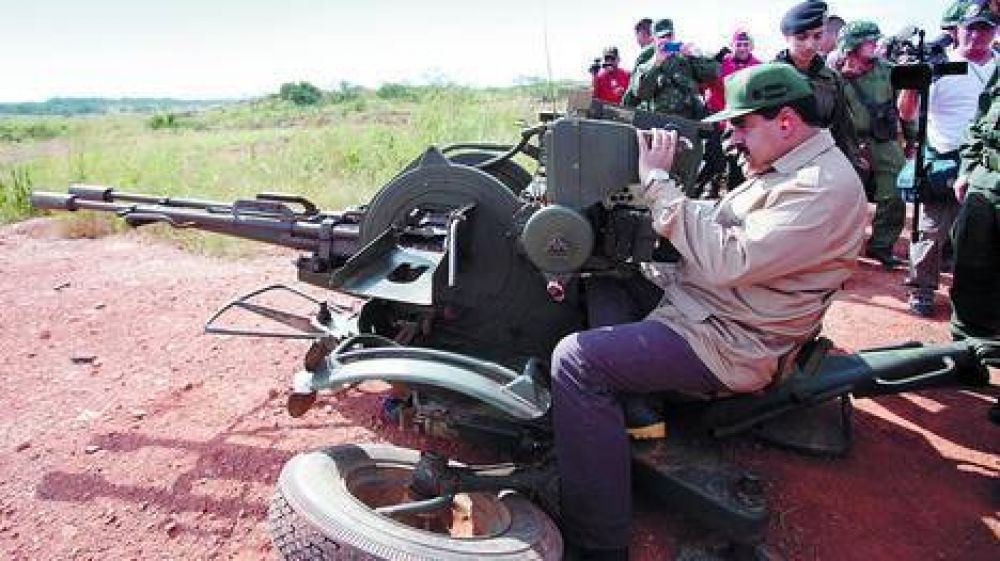 Afirman que los militares tomaron el poder econ�mico