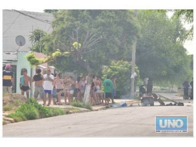 Vecinos estallaron y reclaman echar a familia por los tiroteos