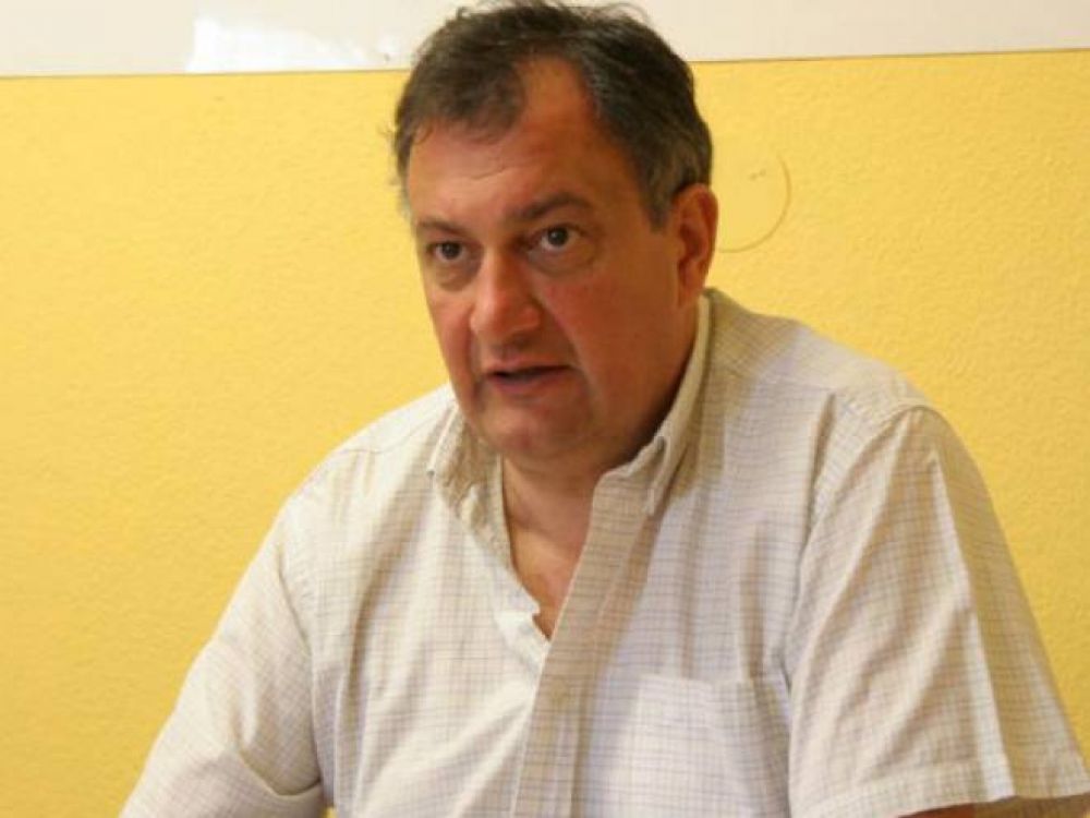 Gennuso mantuvo una reuni�n con dirigente del Massismo