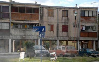 Fue a recuperar su bicicleta y le dispararon en el pie