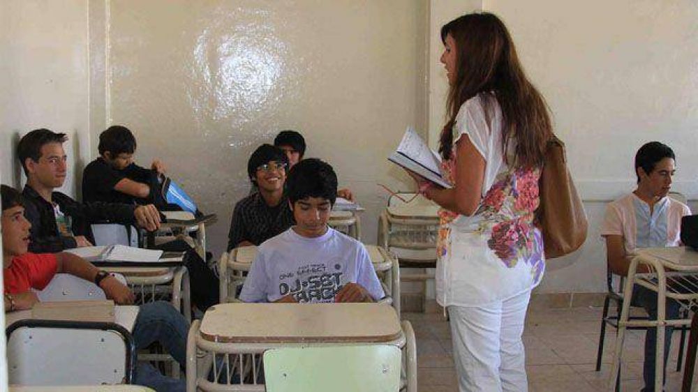Comenzaron las �escuelas de verano� para secundarios  