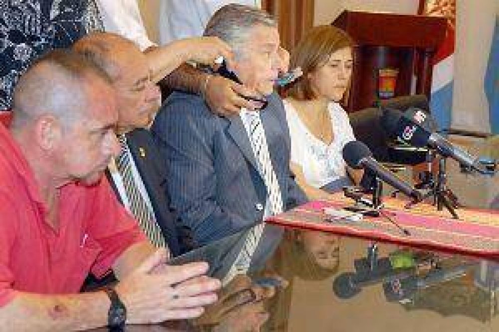 Por la tormenta del domingo, la comuna evacu� a unas 200 personas afectadas
