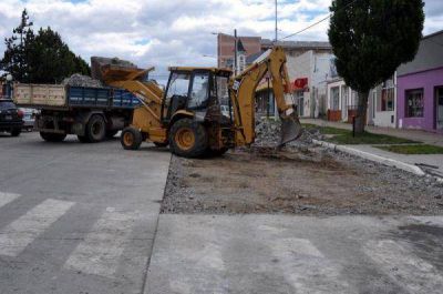 En R�o Grande iniciaron el plan de bacheo 2014