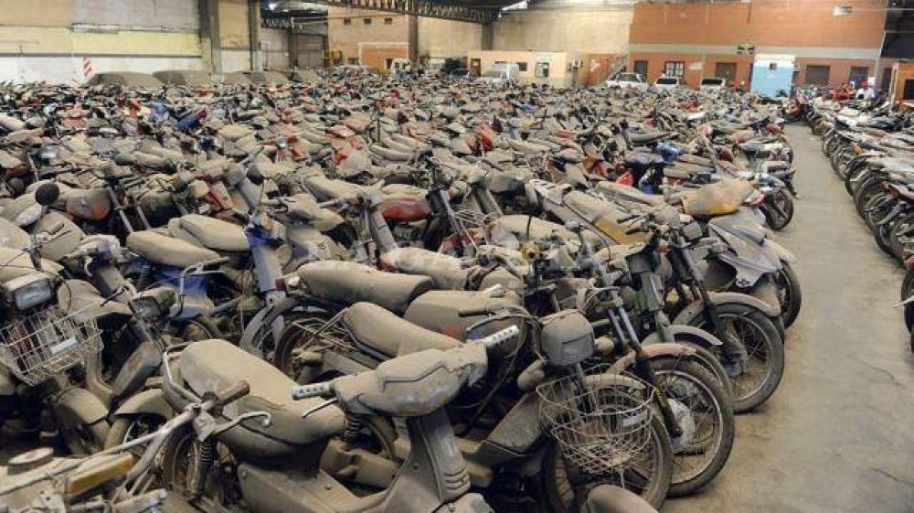 La Polic�a refuerza el "Operativo Verano" para prevenir los accidentes y los arrebatos