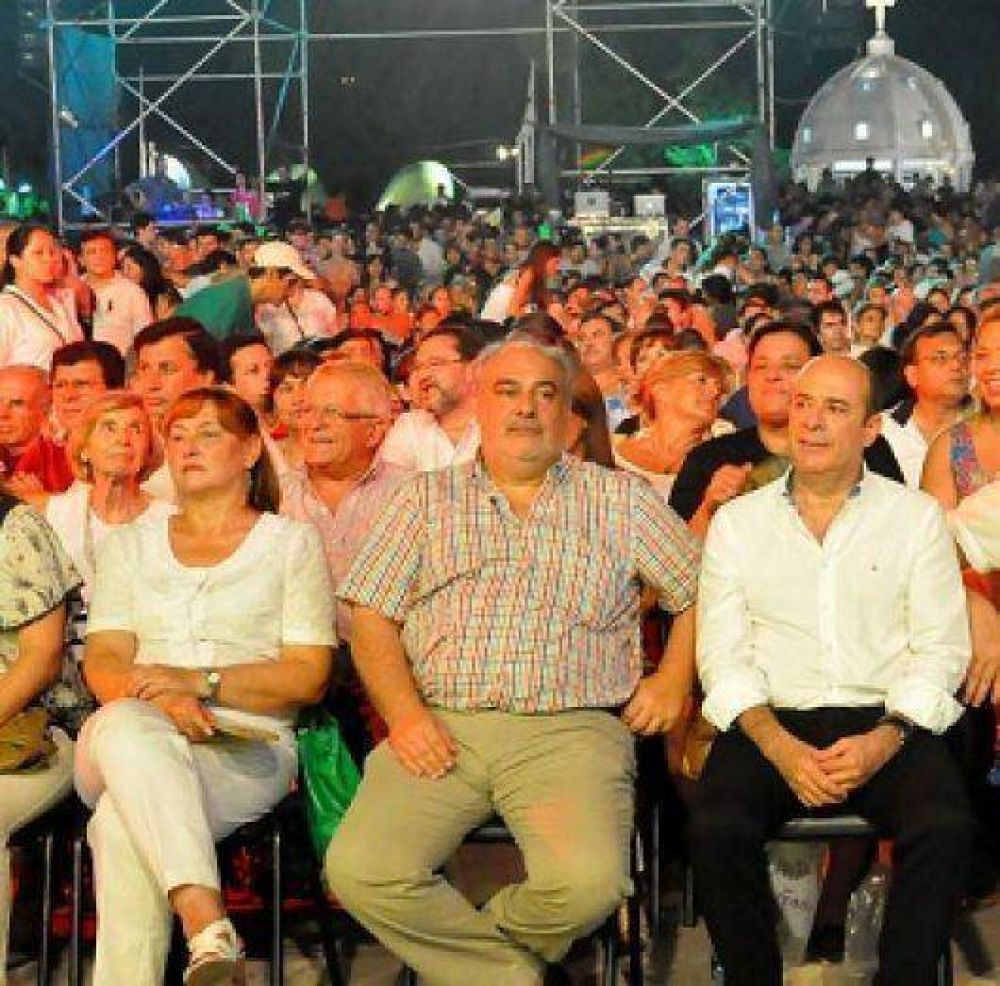 Ricardo Colombi: �En los 25 a�os vamos a necesitar un fuerte acompa�amiento del sector privado�