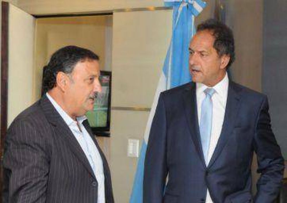 �Scioli le saca un intendente clave a Massa?