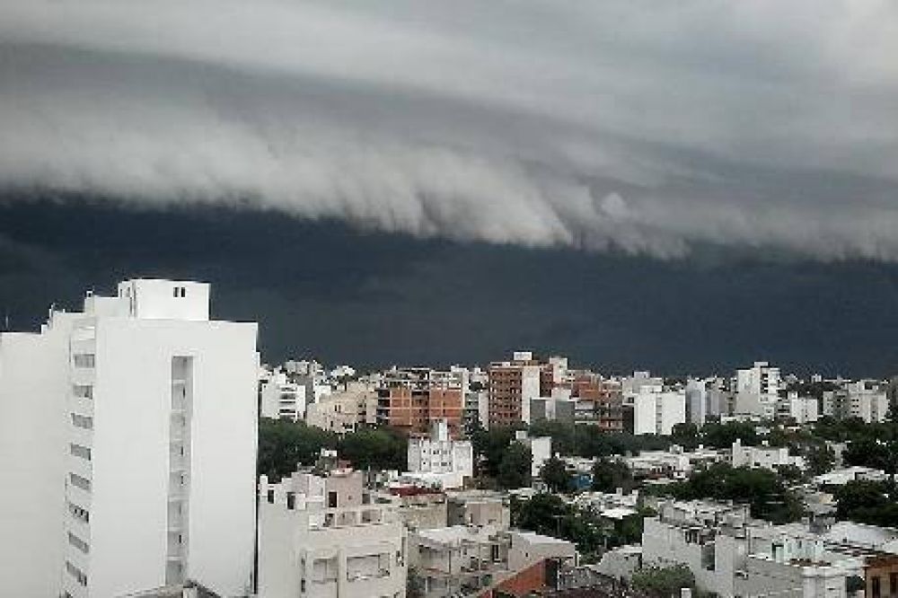 Rige un alerta por tormentas intensas en la regi�n