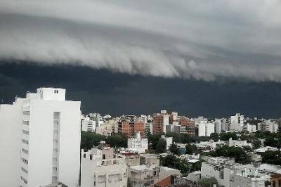 Rige un alerta por tormentas intensas en la regi�n