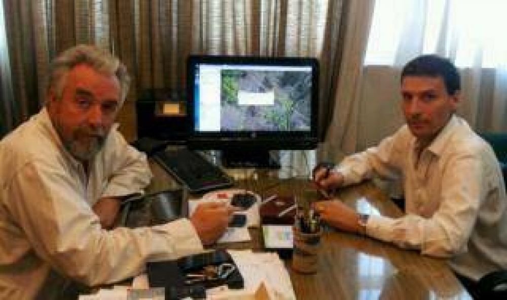 Moreno: La Porta y West reunidos para resolver la problem�tica del agua