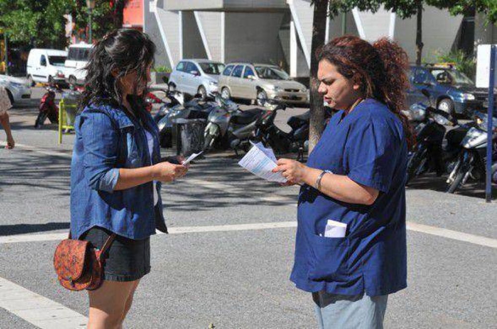 Campa�a preventiva del Hospital Evita por el calor