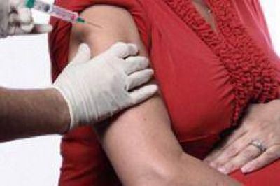 Buscan inmunizar a casi 11 millones de adultos contra la hepatitis B