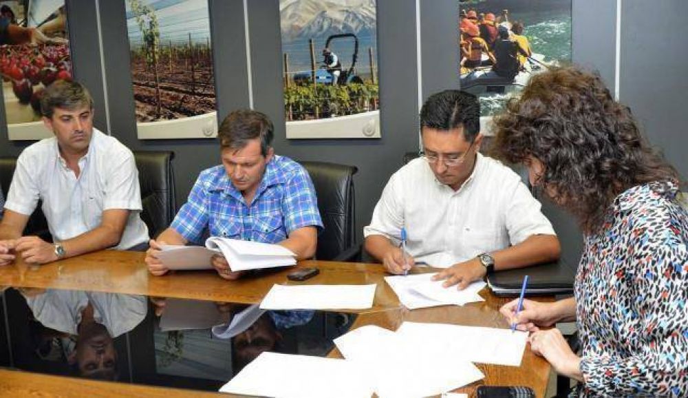 Se adjudicaron terrenos a dos nuevas empresas en el PASIP