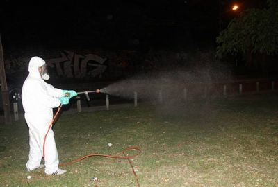 En San Isidro fumigan contra el dengue  