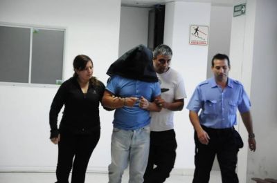 El abogado acusado de abusar de su hija se abstuvo de declarar